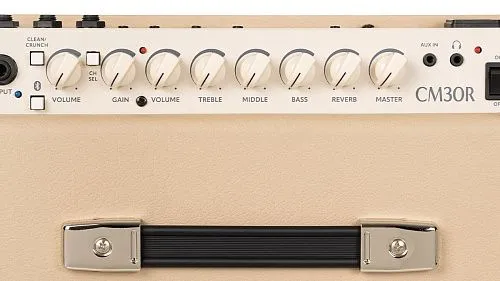 Cort CM30R-EU-WTS Комбоусилитель для электрогитары.